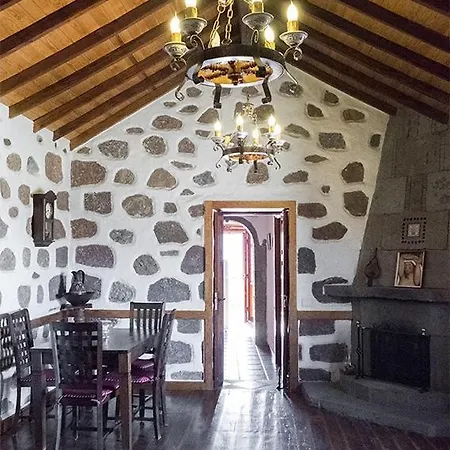 Vivelorural Casa Rural Isla De Cuba Tejeda (Gran Canaria)